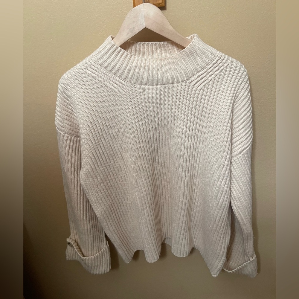 Cream bulky sweater